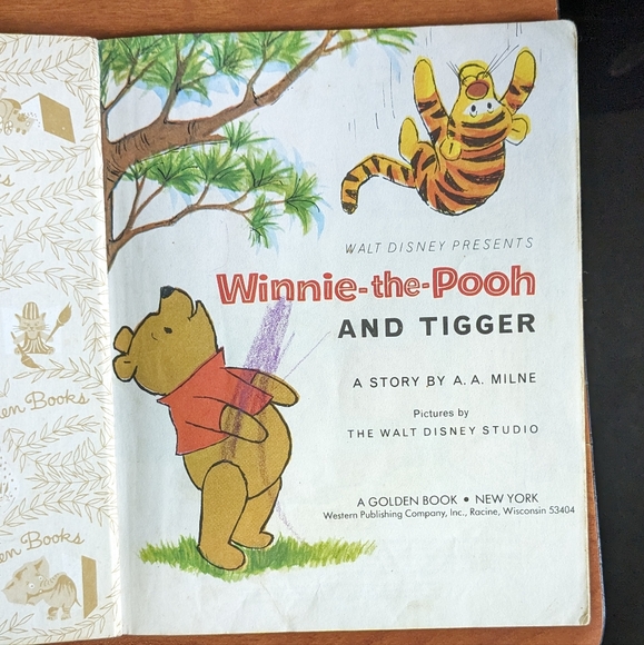 Walt Disney's Winnie-the-Pooh and Tigger Vintage Hardcover Book - Picture 3 of 3
